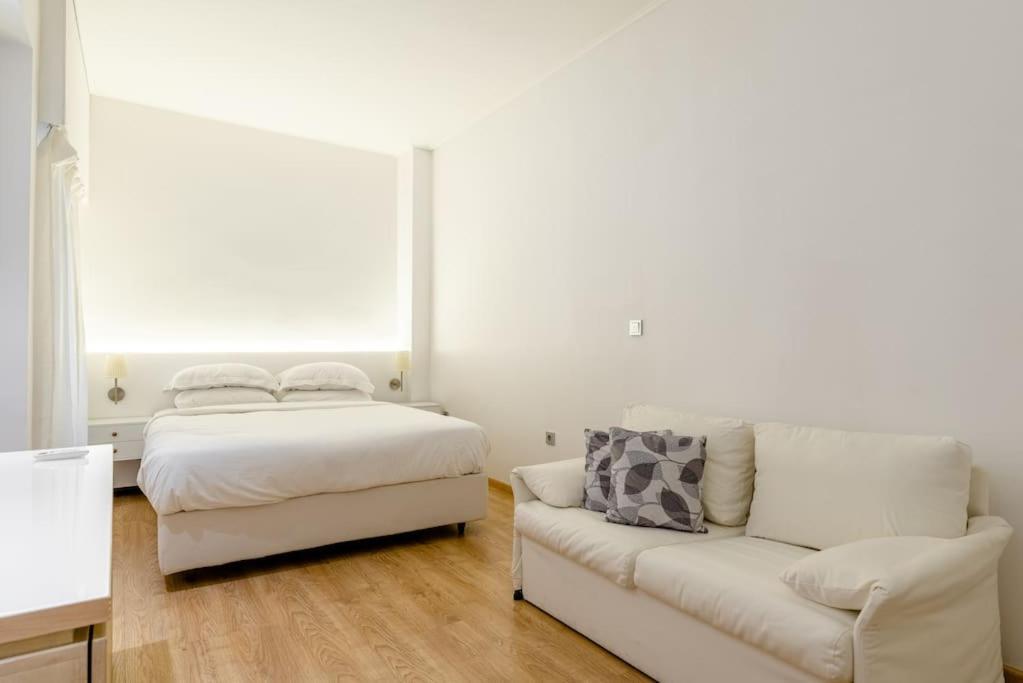 Elegant 2bd Evelpidon Apartment