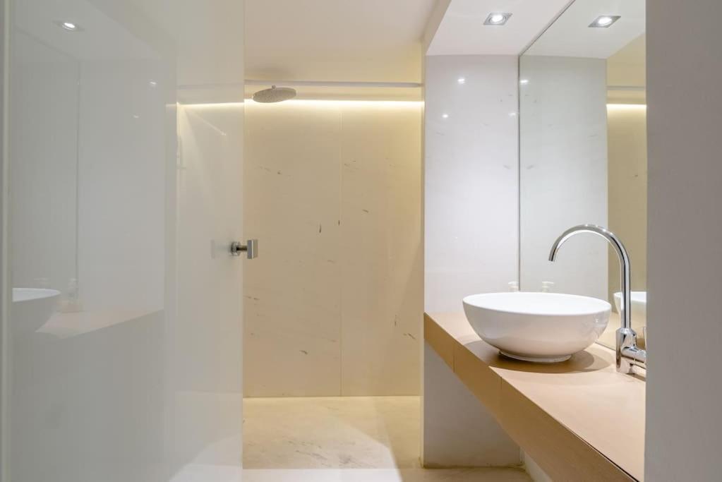 Apartment Elegant 2bd Evelpidon Athens
